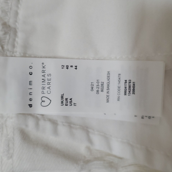 PRIMARK CARES Super High Waist denim short 8 White NWT - Picture 6 of 7